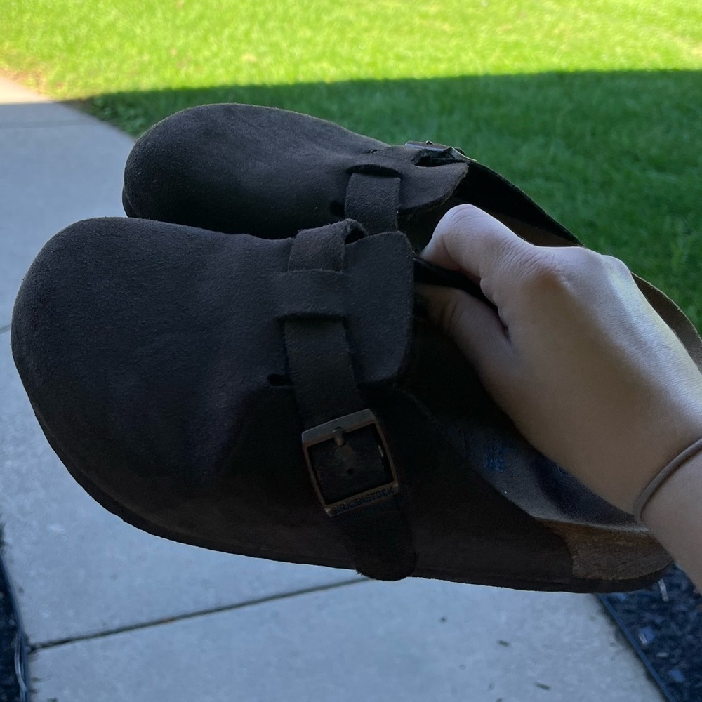 Chocolate brown Birkenstock Boston clogs - Picture 3 of 5